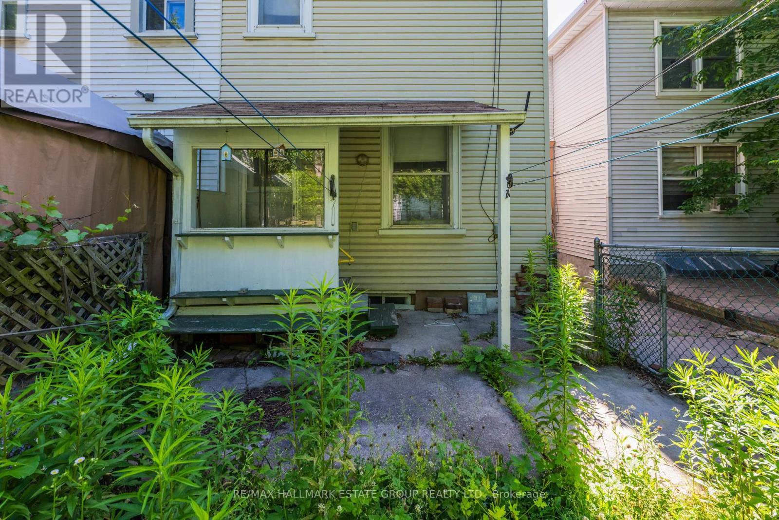 160 Coxwell Avenue, Toronto, Ontario  M4L 3B2 - Photo 44 - E13461146