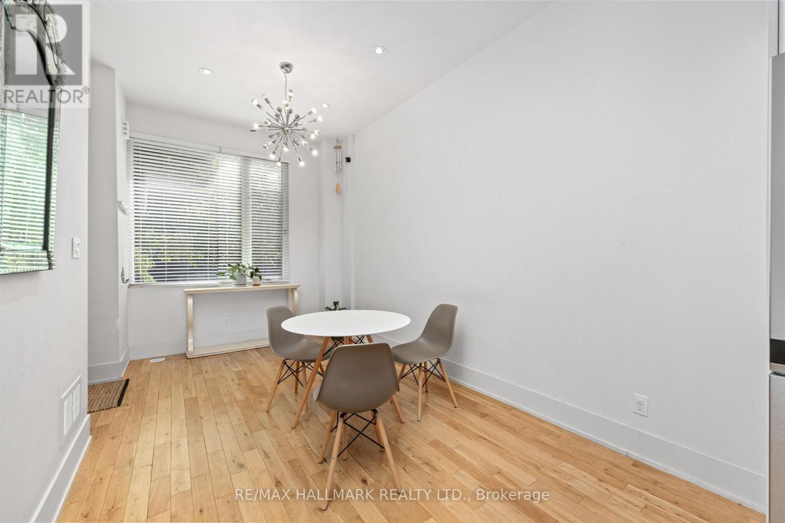 68 Boulton Avenue, Toronto, Ontario  M4M 2J5 - Photo 7 - E13461236