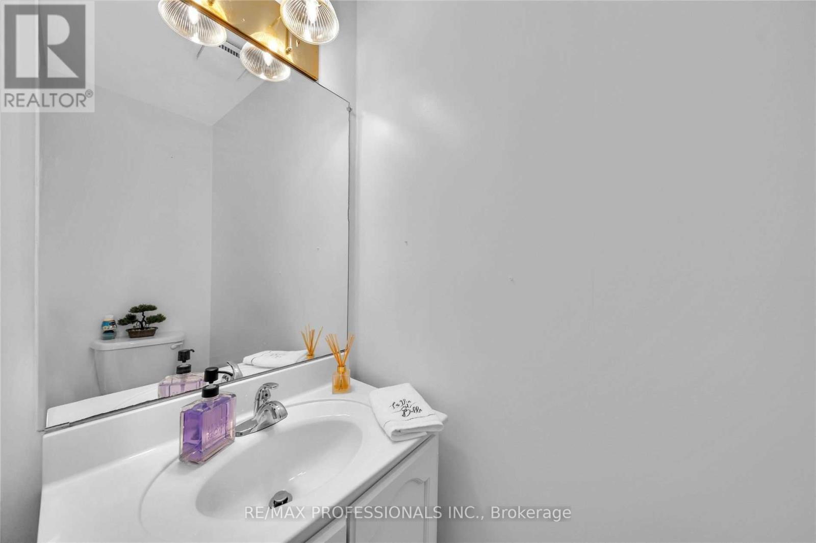 47 Wishford Drive, Toronto, Ontario  M1B 2T2 - Photo 16 - E13461358