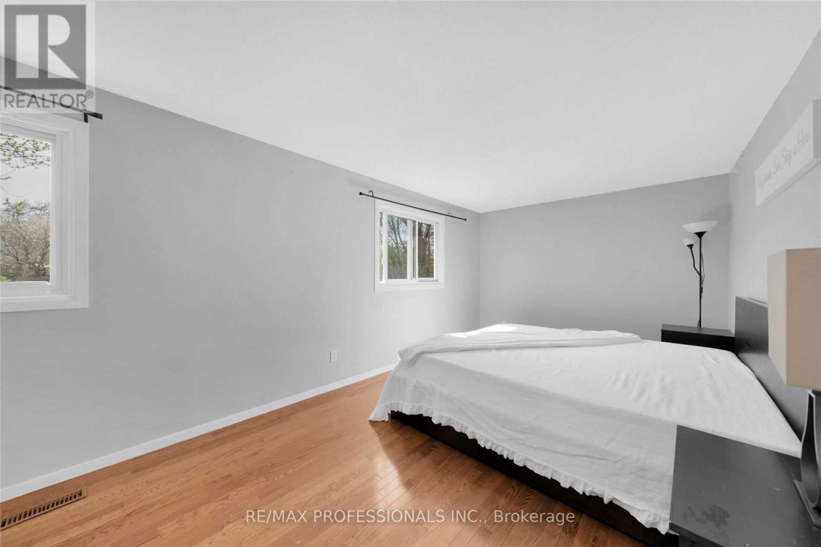47 Wishford Drive, Toronto, Ontario  M1B 2T2 - Photo 18 - E13461358