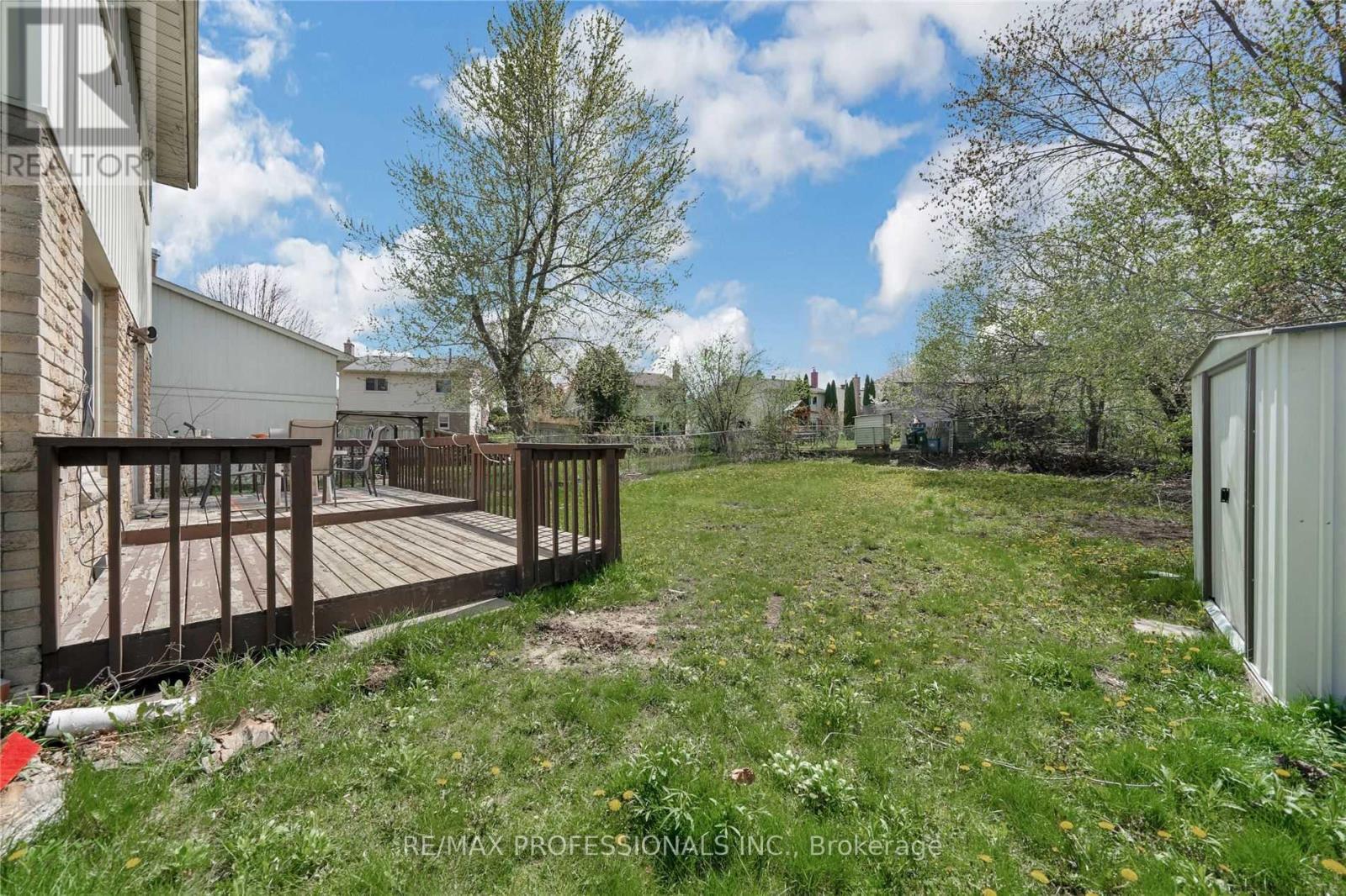 47 Wishford Drive, Toronto, Ontario  M1B 2T2 - Photo 27 - E13461358