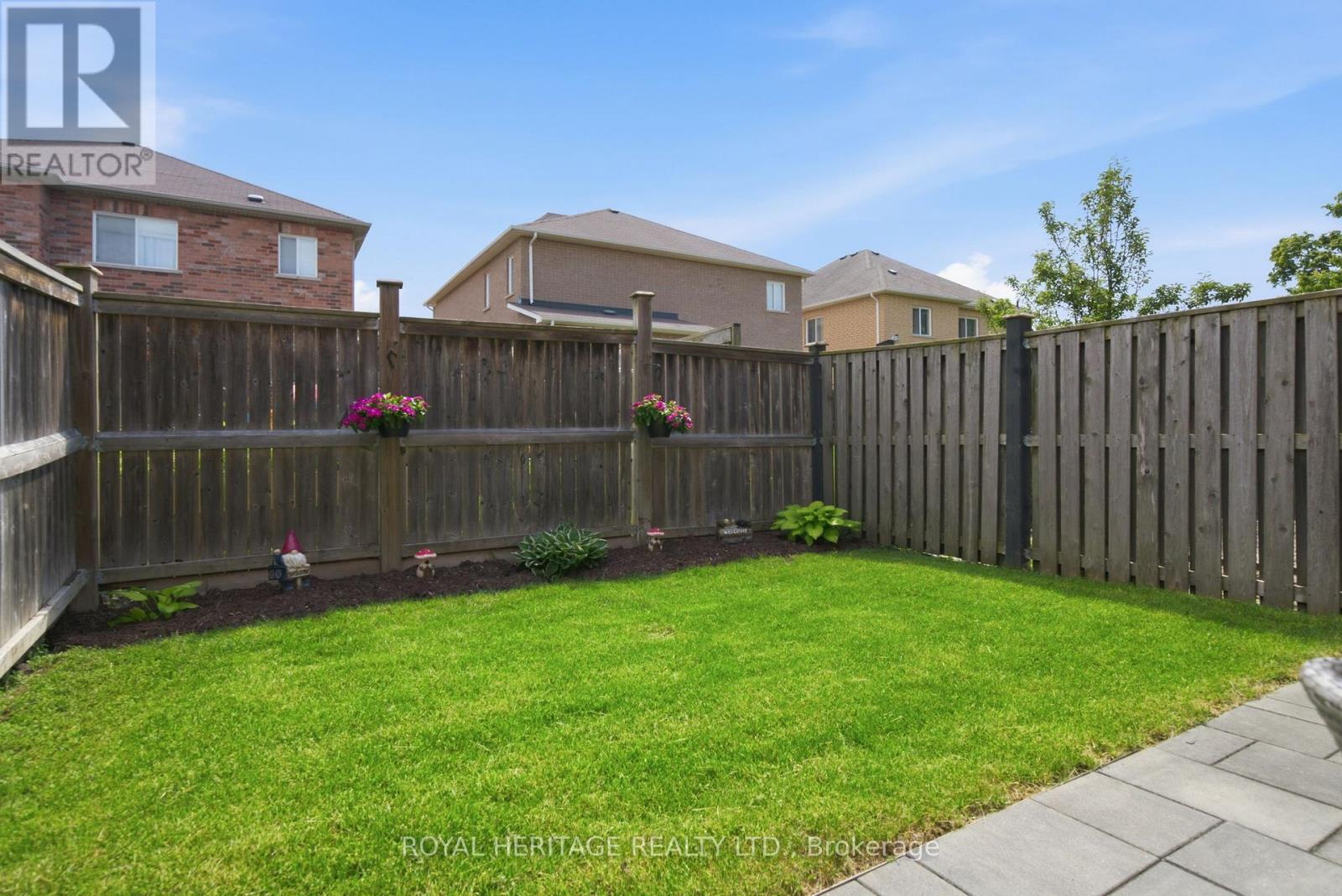 39 Neill Avenue, Whitby, Ontario  L1R 3N4 - Photo 26 - E13461386