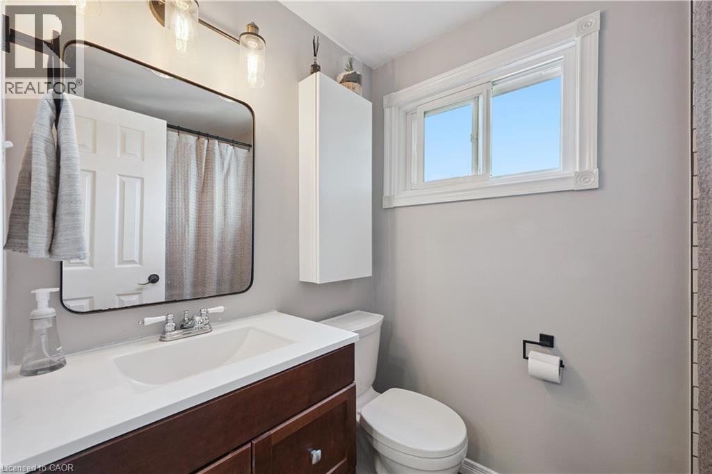 124 Sanderson Drive, Guelph, Ontario  N1H 7L9 - Photo 22 - 40840976