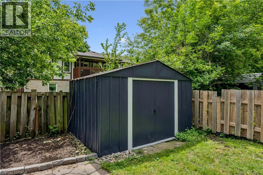 124 Sanderson Drive, Guelph, Ontario  N1H 7L9 - Photo 34 - 40840976