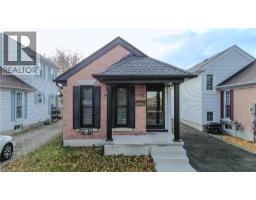 133 WAKE ROBIN Drive, Kitchener, Ontario