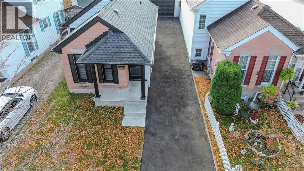 133 Wake Robin Drive, Kitchener, Ontario  N2E 3L6 - Photo 6 - 40840876