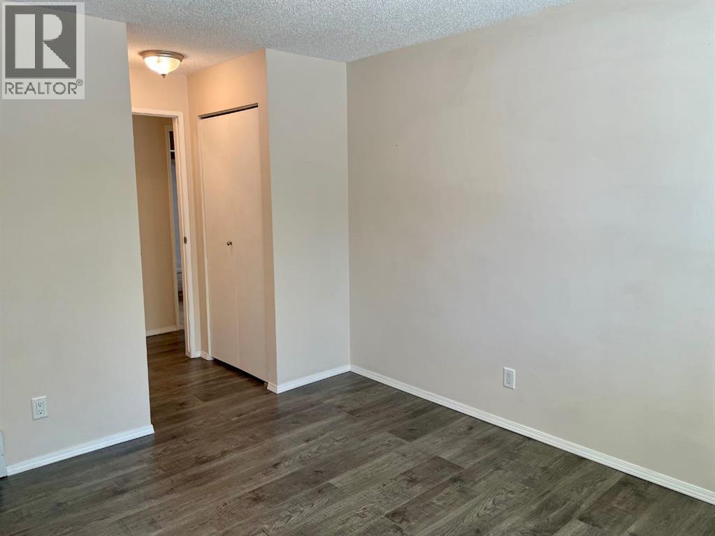 81 Cedar Springs Gardens Sw, Calgary, Alberta T2W 5J9 - Photo 15 - A2317264