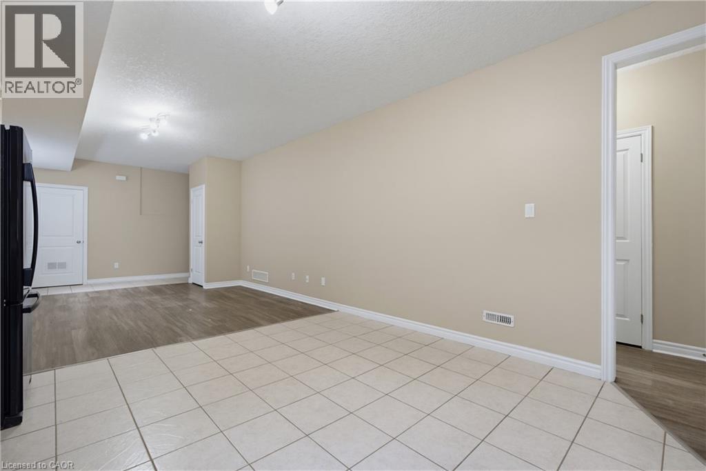 20 BRITANNIA Avenue Unit# B - Photo 9