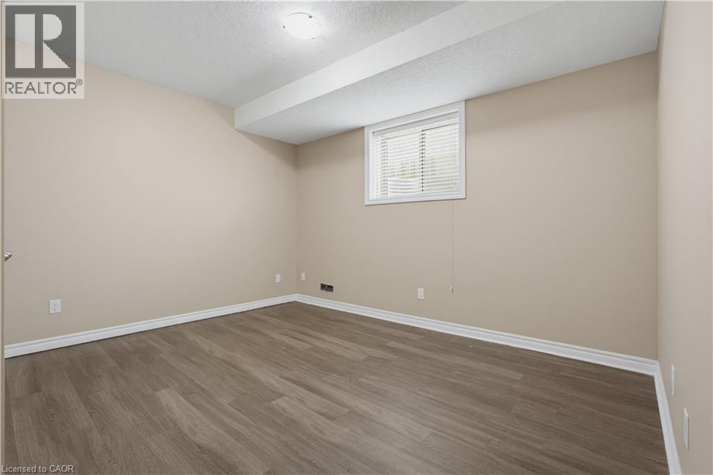 20 BRITANNIA Avenue Unit# B - Photo 10