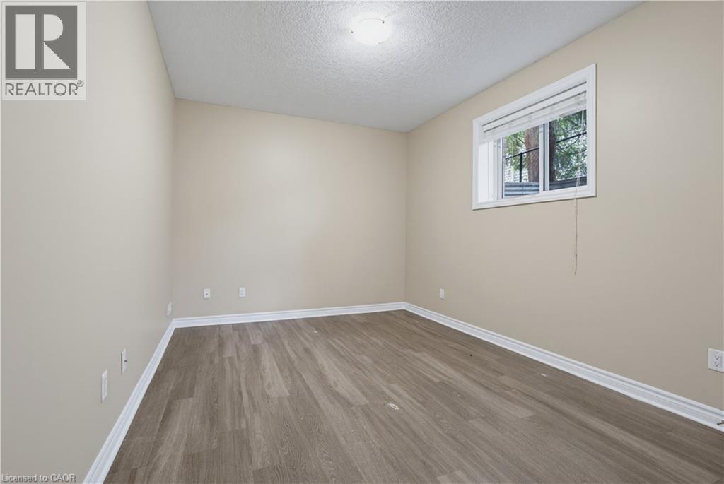 20 BRITANNIA Avenue Unit# B - Photo 15