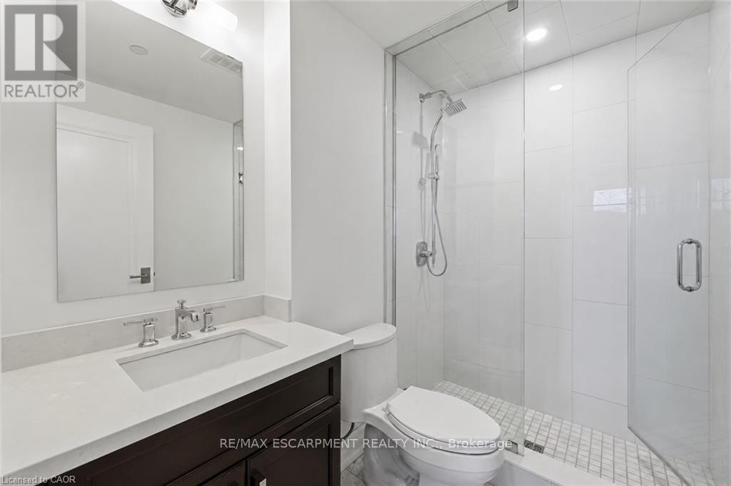 1102 - 2060 Lakeshore Road, Burlington, Ontario  L7R 0G2 - Photo 13 - W12854036