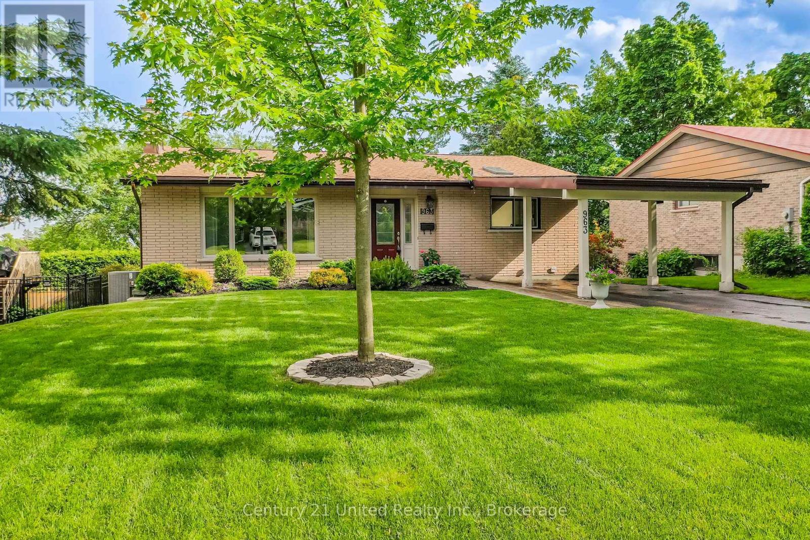 963 Ellesmere Avenue, Peterborough, Ontario  K9H 7A9 - Photo 4 - X13461576