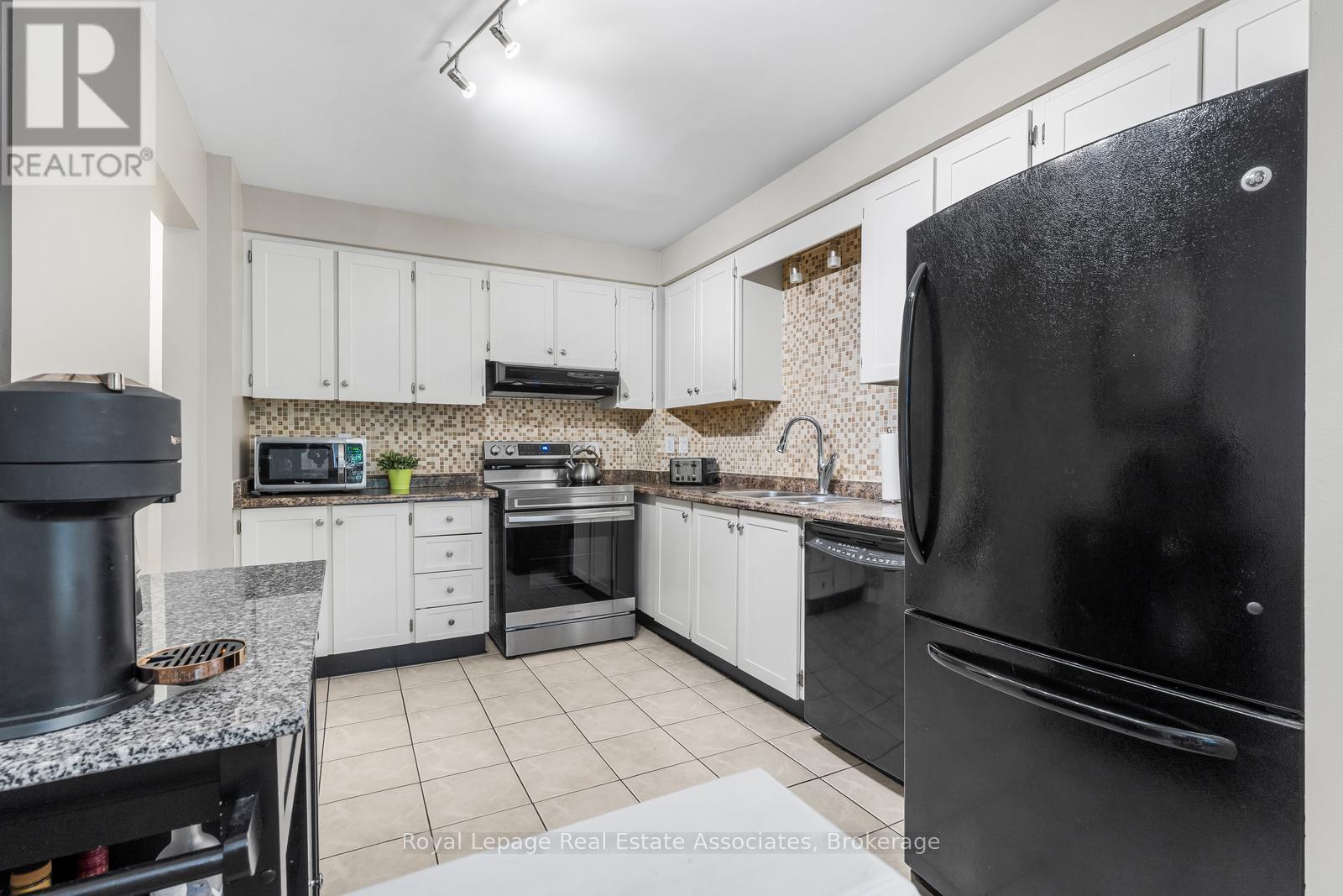 34 - 2766 Folkway Drive, Mississauga, Ontario  L5L 3M3 - Photo 14 - W13424804