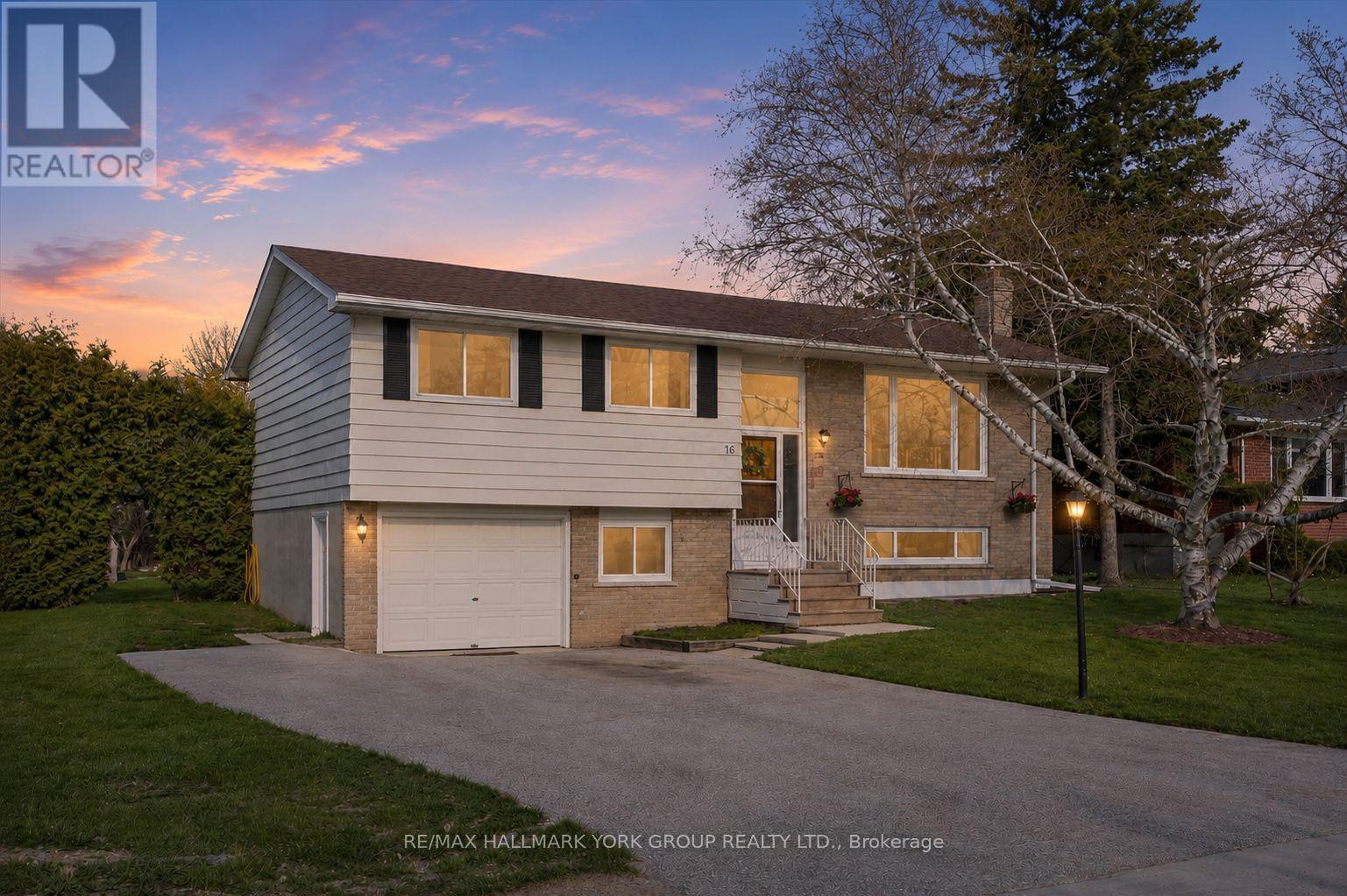 61 ADELAIDE STREET, Brock, Ontario