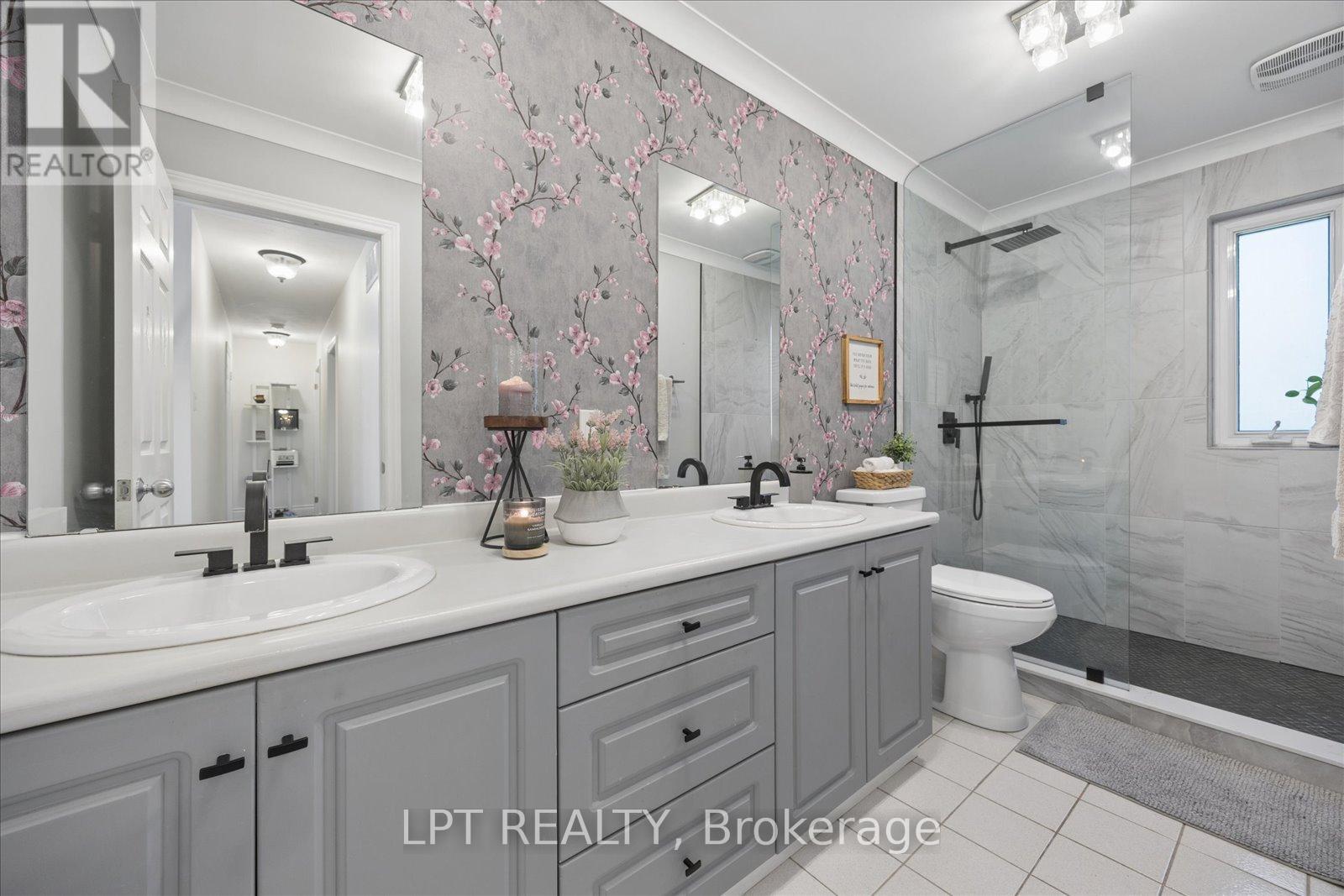 22 Louisa Street E, Georgina, Ontario  L0E 1L0 - Photo 18 - N13461190