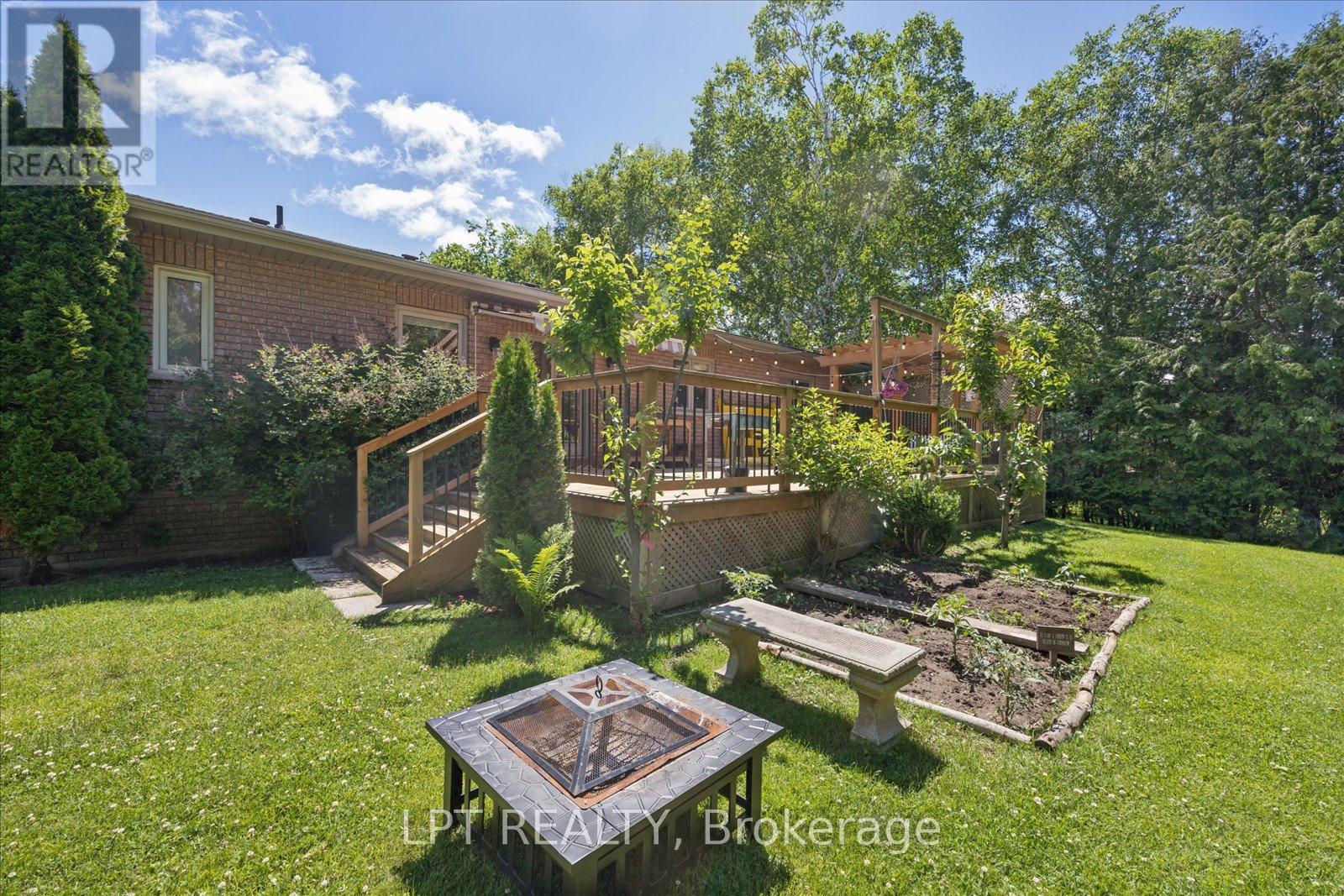 22 Louisa Street E, Georgina, Ontario  L0E 1L0 - Photo 28 - N13461190
