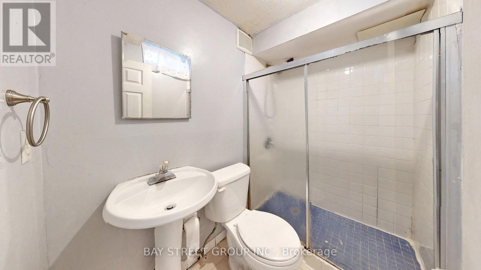 49 Pepperell Crescent, Markham (Milliken Mills West), Ontario  L3R 3G9 - Photo 11 - N13461204