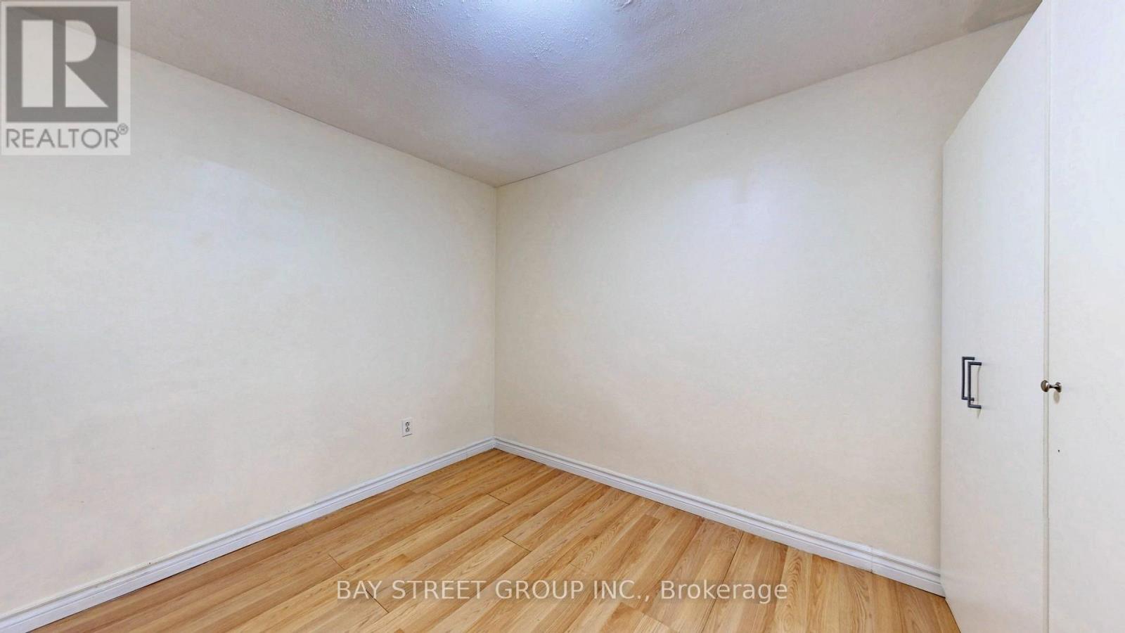 49 Pepperell Crescent, Markham (Milliken Mills West), Ontario  L3R 3G9 - Photo 12 - N13461204