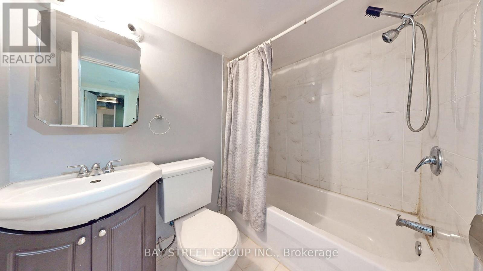 49 Pepperell Crescent, Markham (Milliken Mills West), Ontario  L3R 3G9 - Photo 15 - N13461204