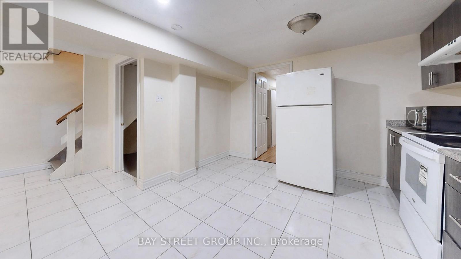 49 Pepperell Crescent, Markham (Milliken Mills West), Ontario  L3R 3G9 - Photo 5 - N13461204