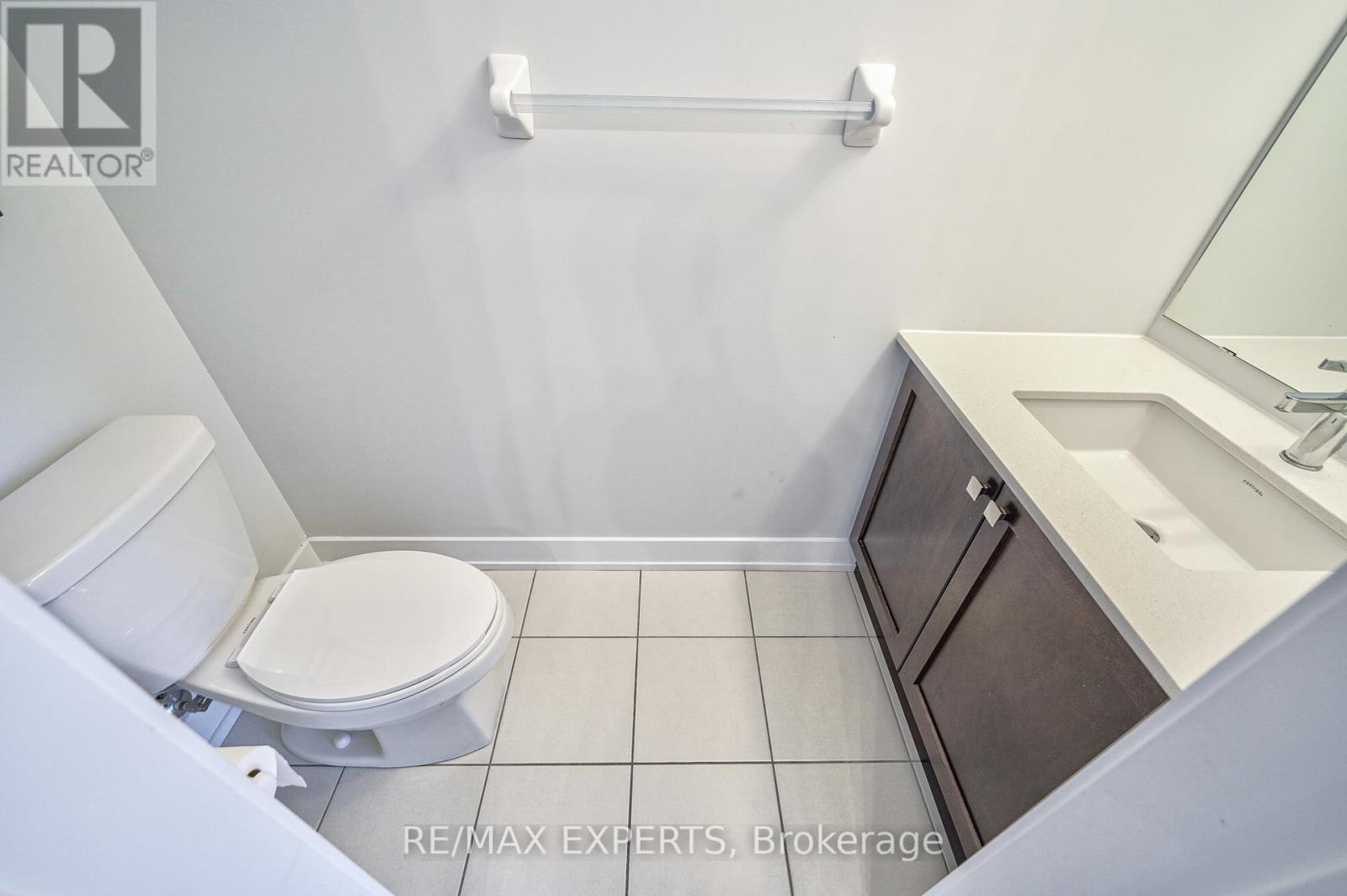 L114 - 9560 Islington Avenue, Vaughan, Ontario  L4H 4Z5 - Photo 10 - N13461232