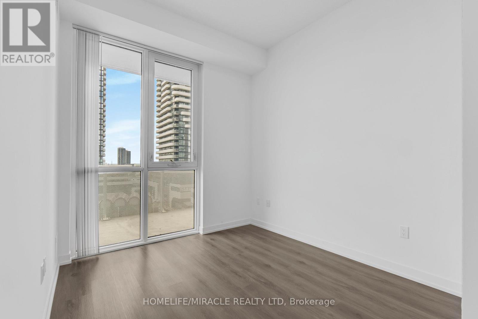 702 - 28 Interchange Way, Vaughan, Ontario  L4K 0P8 - Photo 17 - N13461242