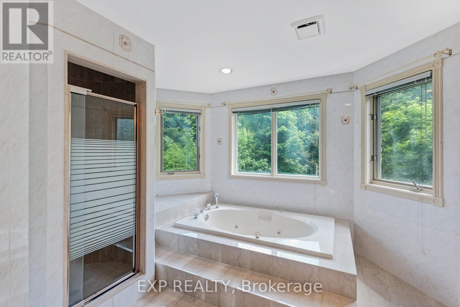 99 Birch Avenue, Richmond Hill, Ontario  L4C 6C5 - Photo 18 - N13461416
