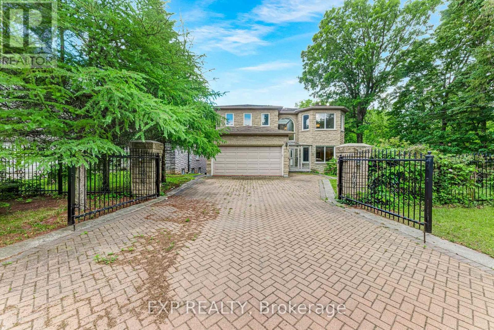 99 Birch Avenue, Richmond Hill, Ontario  L4C 6C5 - Photo 3 - N13461416