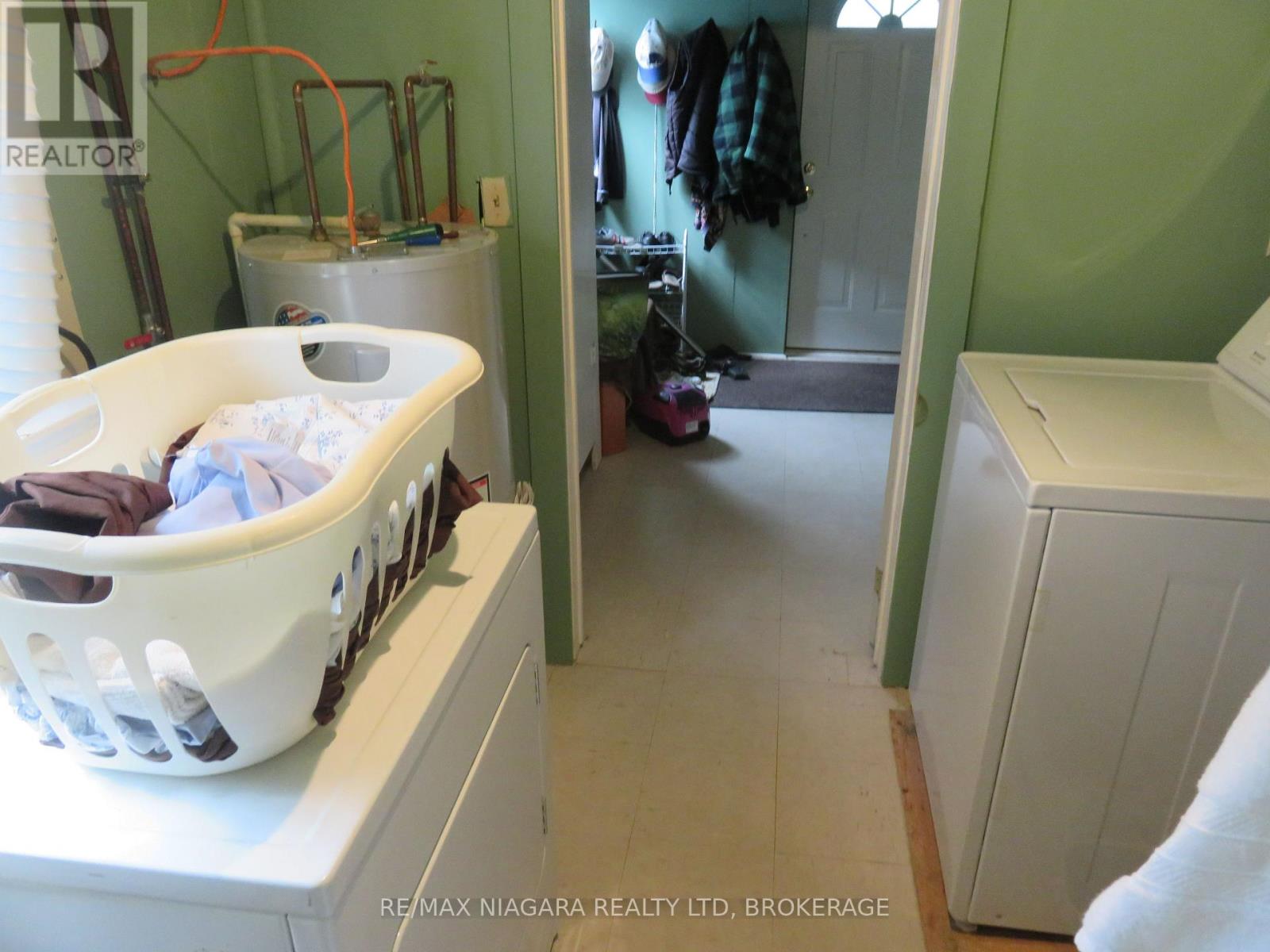 3835 Roxborough Avenue, Fort Erie, Ontario  L0S 1B0 - Photo 18 - X13461508