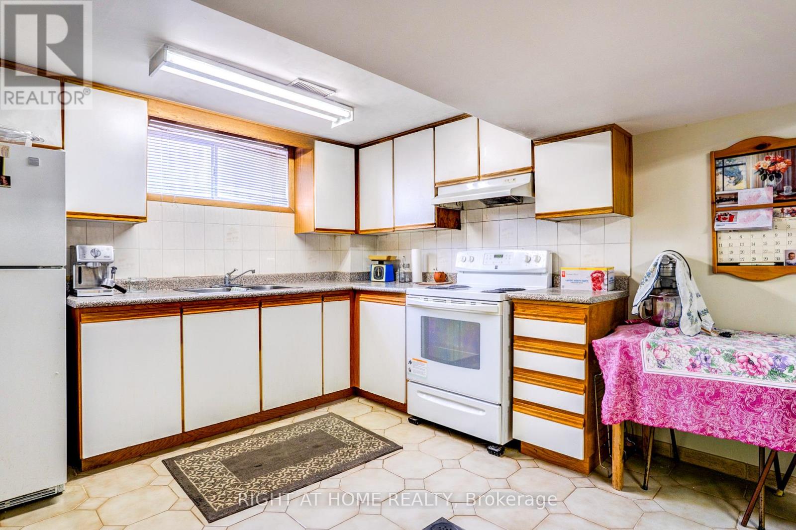 149 Jeanne Drive W, Vaughan, Ontario  L4L 1X8 - Photo 26 - N13423712