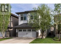 74 Hillcrest Street SW, Airdrie, Alberta