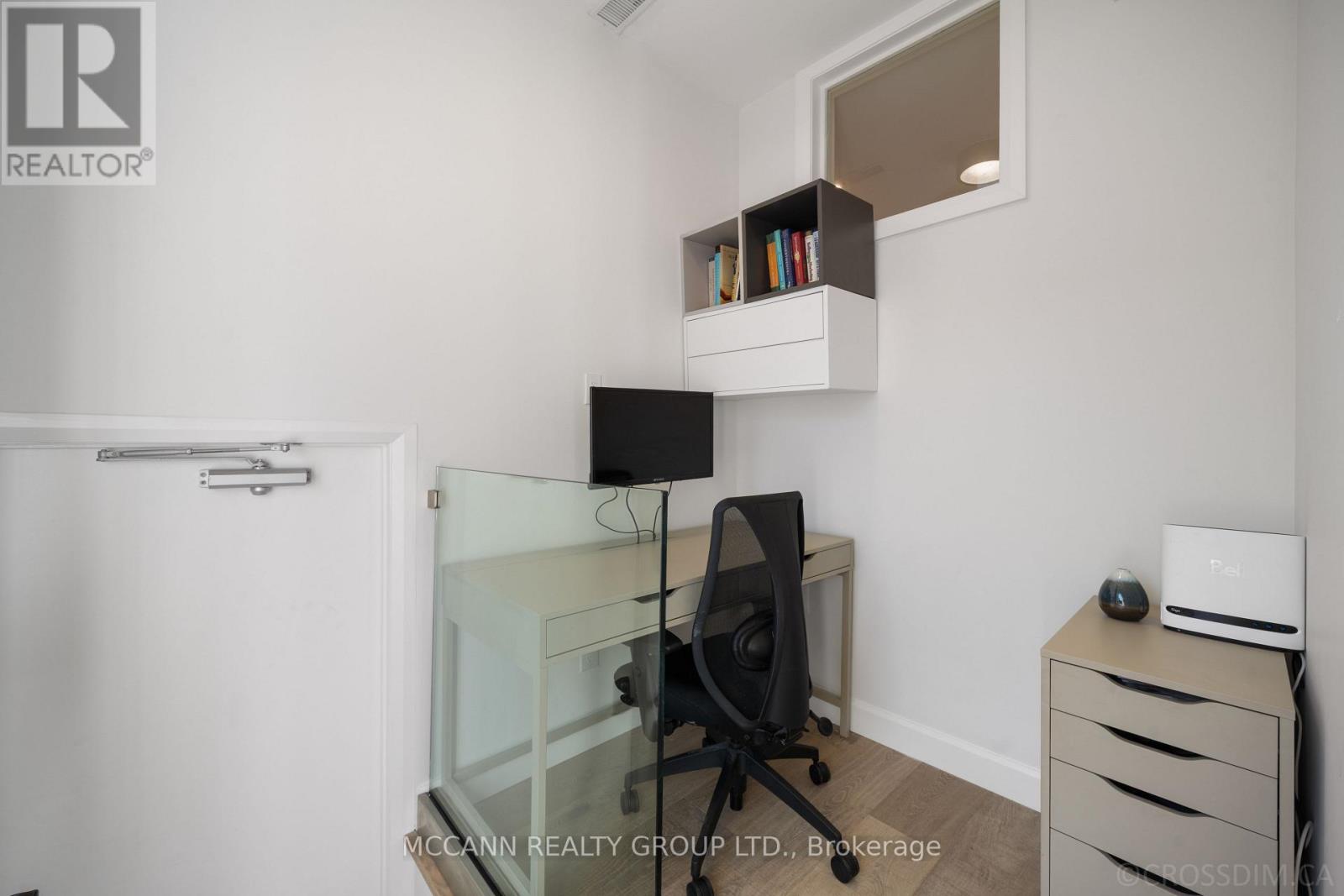 Main, 2nd And Third - 217 Pearson Avenue, Toronto, Ontario  M6R 1G6 - Photo 23 - W13461010