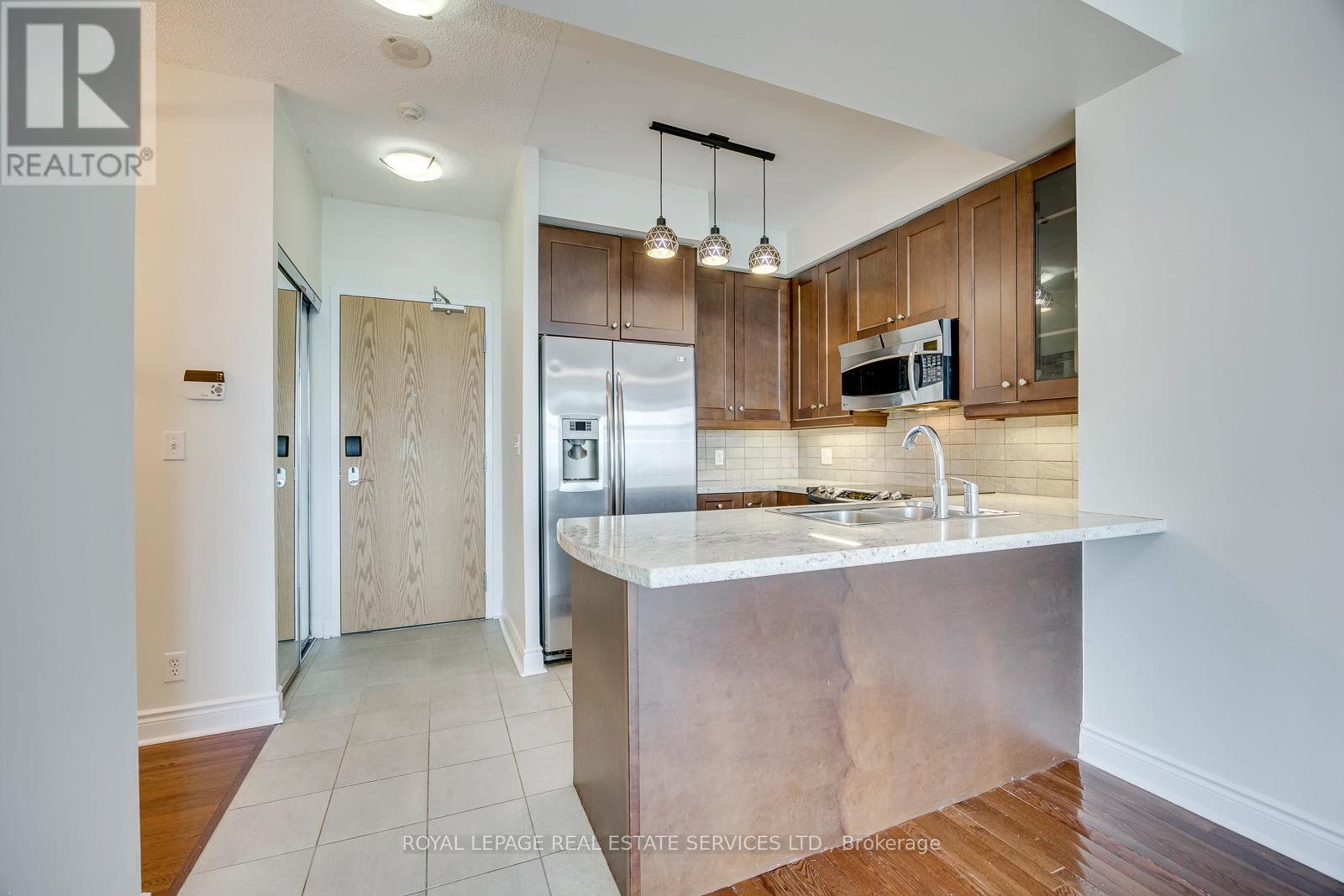701 - 1900 Lake Shore Boulevard W, Toronto, Ontario  M6S 1A4 - Photo 23 - W13461012