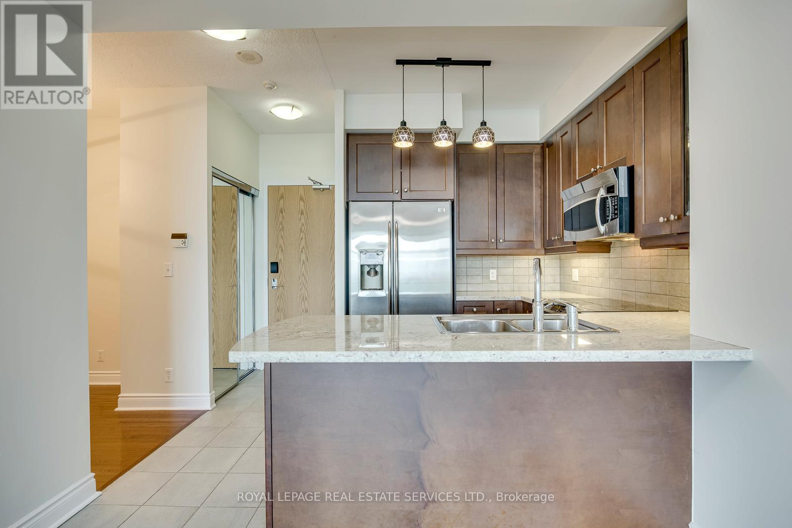 701 - 1900 Lake Shore Boulevard W, Toronto, Ontario  M6S 1A4 - Photo 25 - W13461012