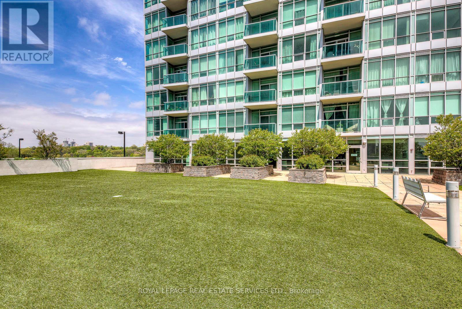 701 - 1900 Lake Shore Boulevard W, Toronto, Ontario  M6S 1A4 - Photo 35 - W13461012