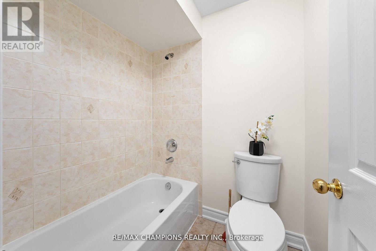 42 Abbotsbury Drive, Brampton, Ontario  L6X 0S3 - Photo 28 - W13461058