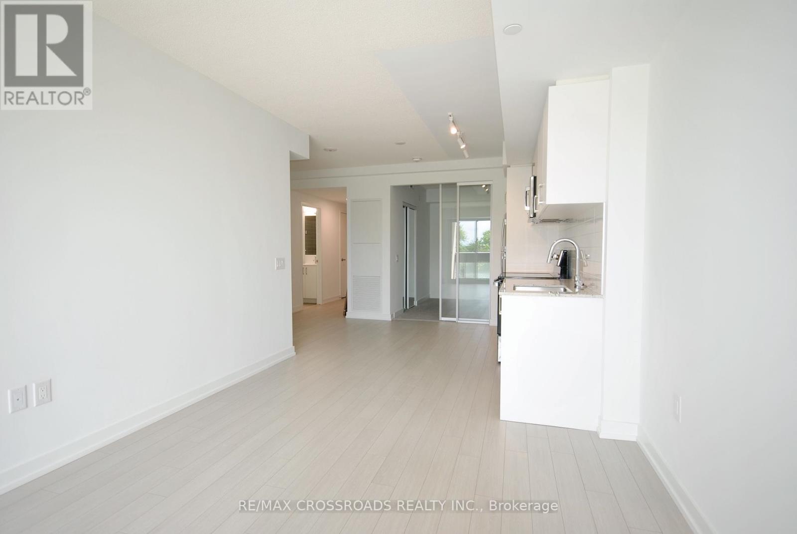 323 - 4010 Eglinton Avenue W, Toronto, Ontario  M9A 0G5 - Photo 6 - W13461072