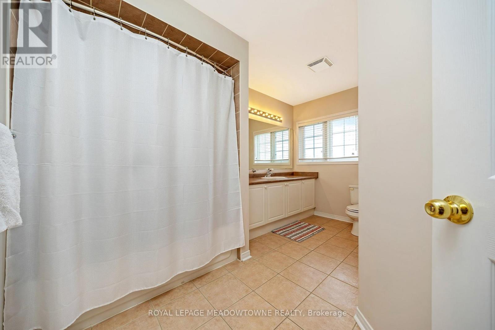 34 Meadowlark Drive, Halton Hills, Ontario  L7G 6N2 - Photo 30 - W13461080