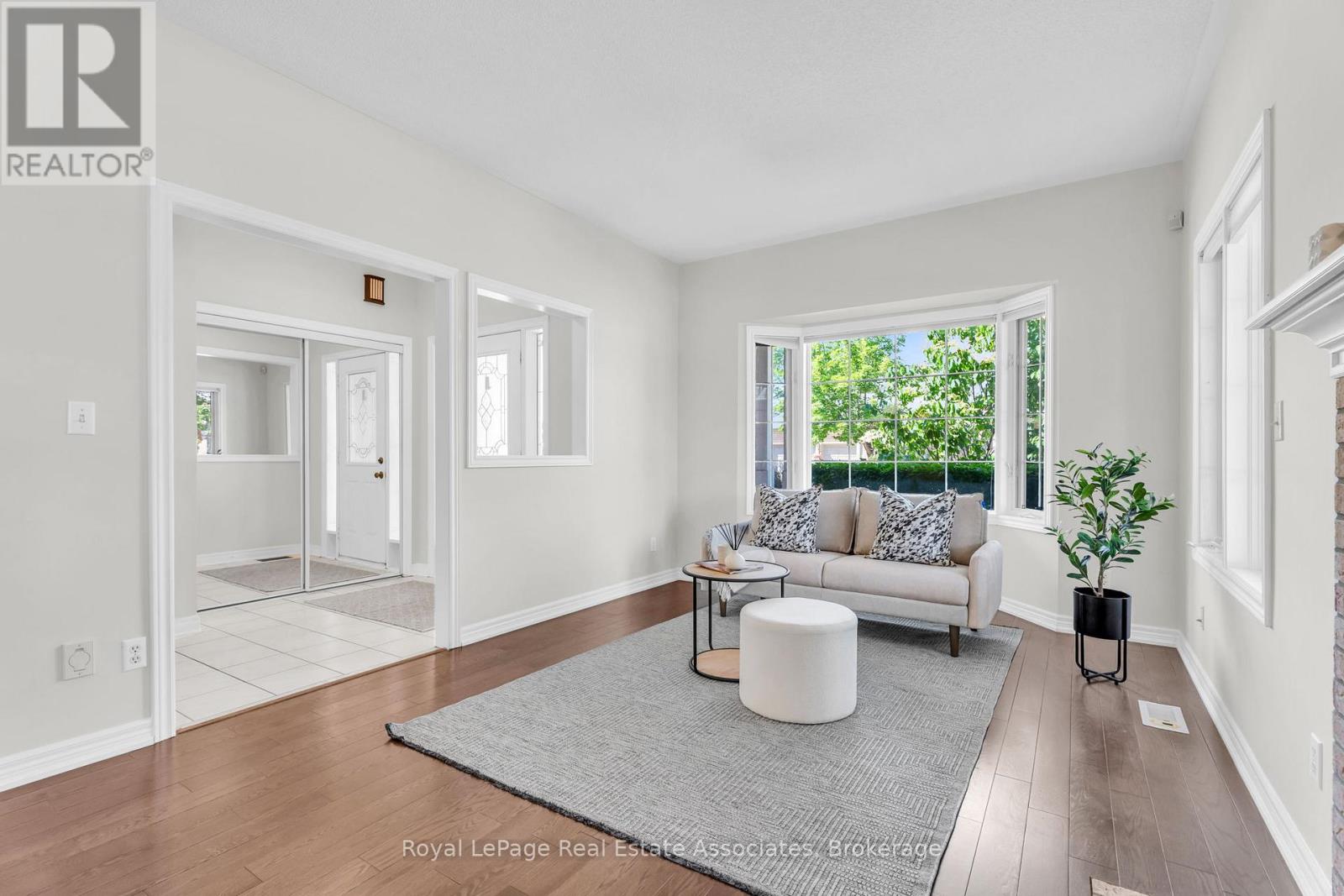 12 - 2 Larkdale Terrace, Brampton, Ontario  L6R 1W5 - Photo 11 - W13461148