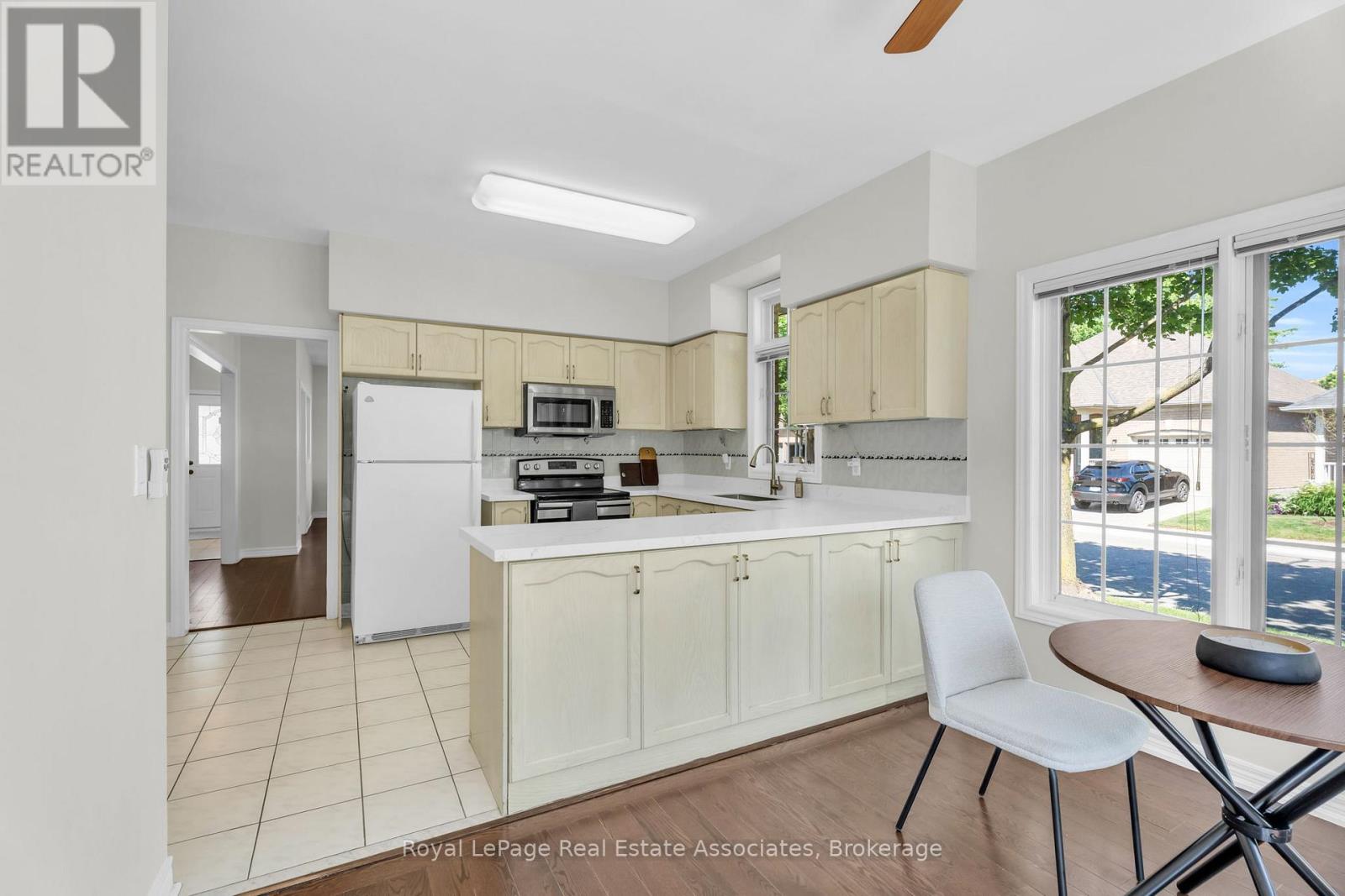 12 - 2 Larkdale Terrace, Brampton, Ontario  L6R 1W5 - Photo 18 - W13461148