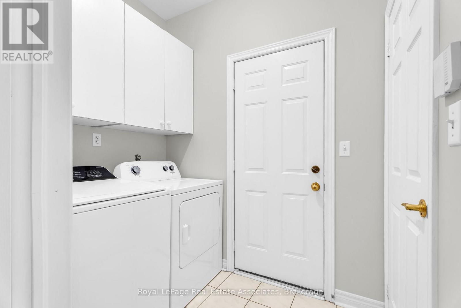 12 - 2 Larkdale Terrace, Brampton, Ontario  L6R 1W5 - Photo 27 - W13461148
