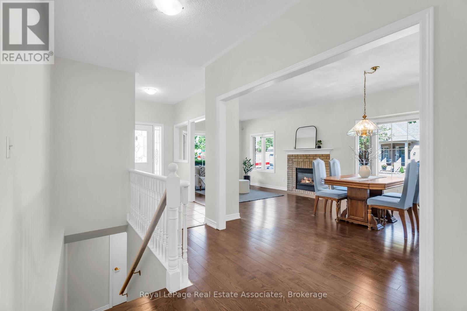 12 - 2 Larkdale Terrace, Brampton, Ontario  L6R 1W5 - Photo 6 - W13461148