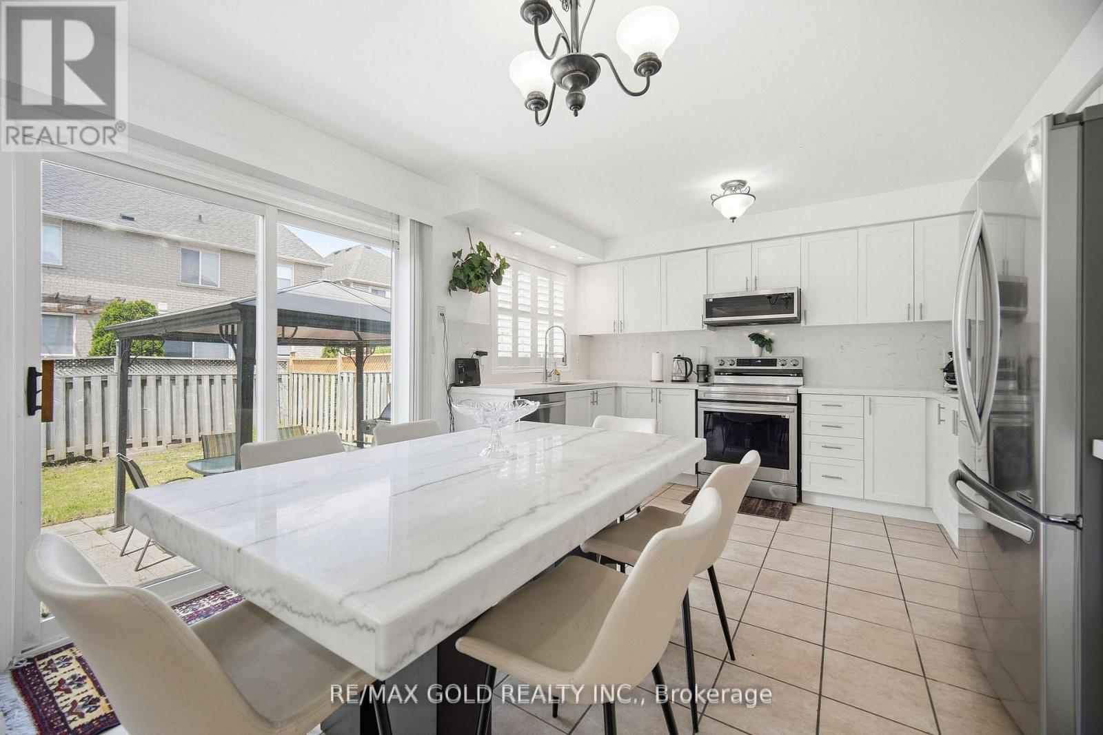 1523 Beaty Trail, Milton, Ontario  L9T 5V3 - Photo 11 - W13461156