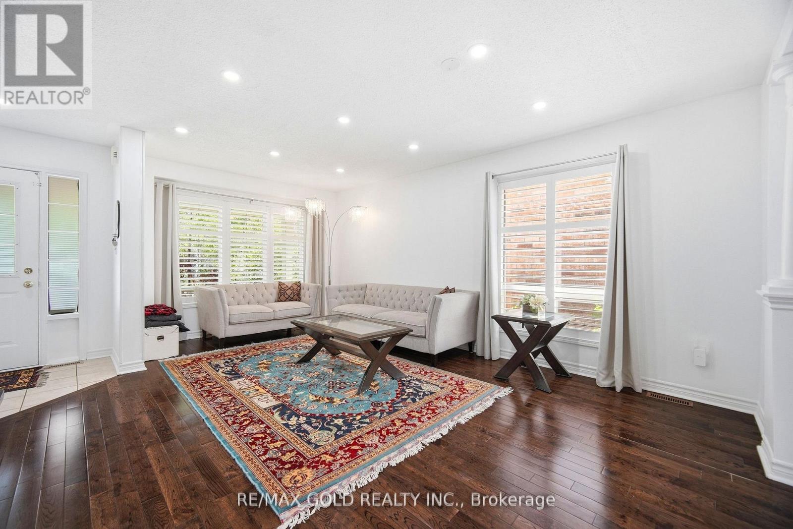 1523 Beaty Trail, Milton, Ontario  L9T 5V3 - Photo 4 - W13461156