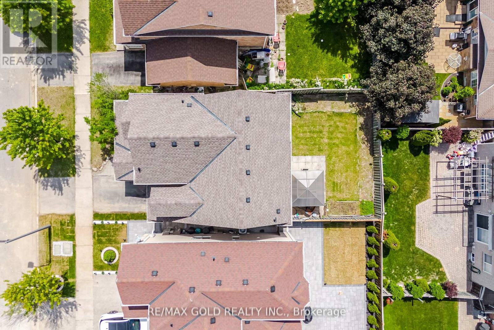 1523 Beaty Trail, Milton, Ontario  L9T 5V3 - Photo 48 - W13461156