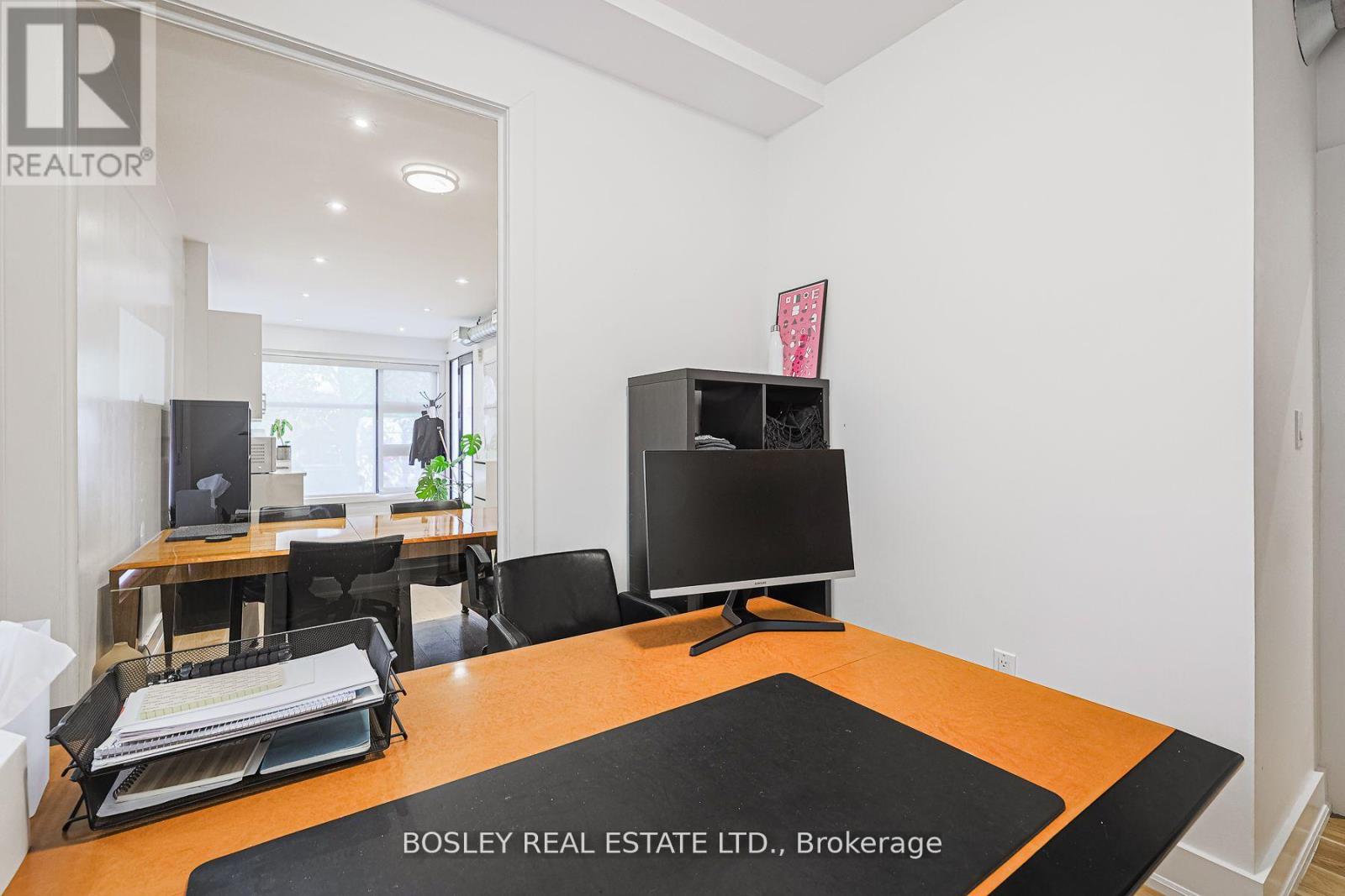 Main Floor - 973 Dovercourt Road, Toronto, Ontario  M6H 2X6 - Photo 20 - W13461158