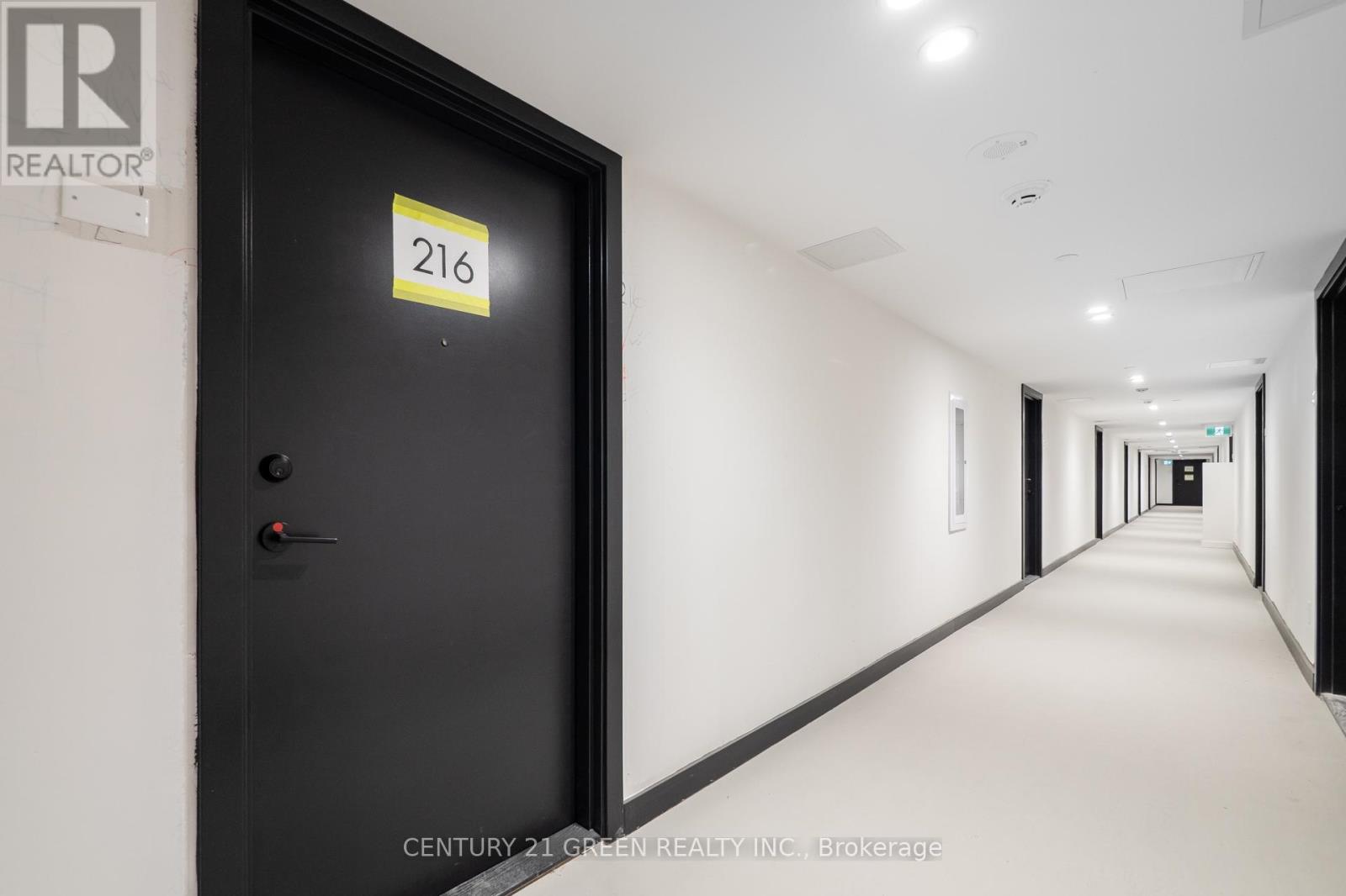 216 - 689 The Queensway, Toronto, Ontario  M8Y 1L1 - Photo 13 - W13461182