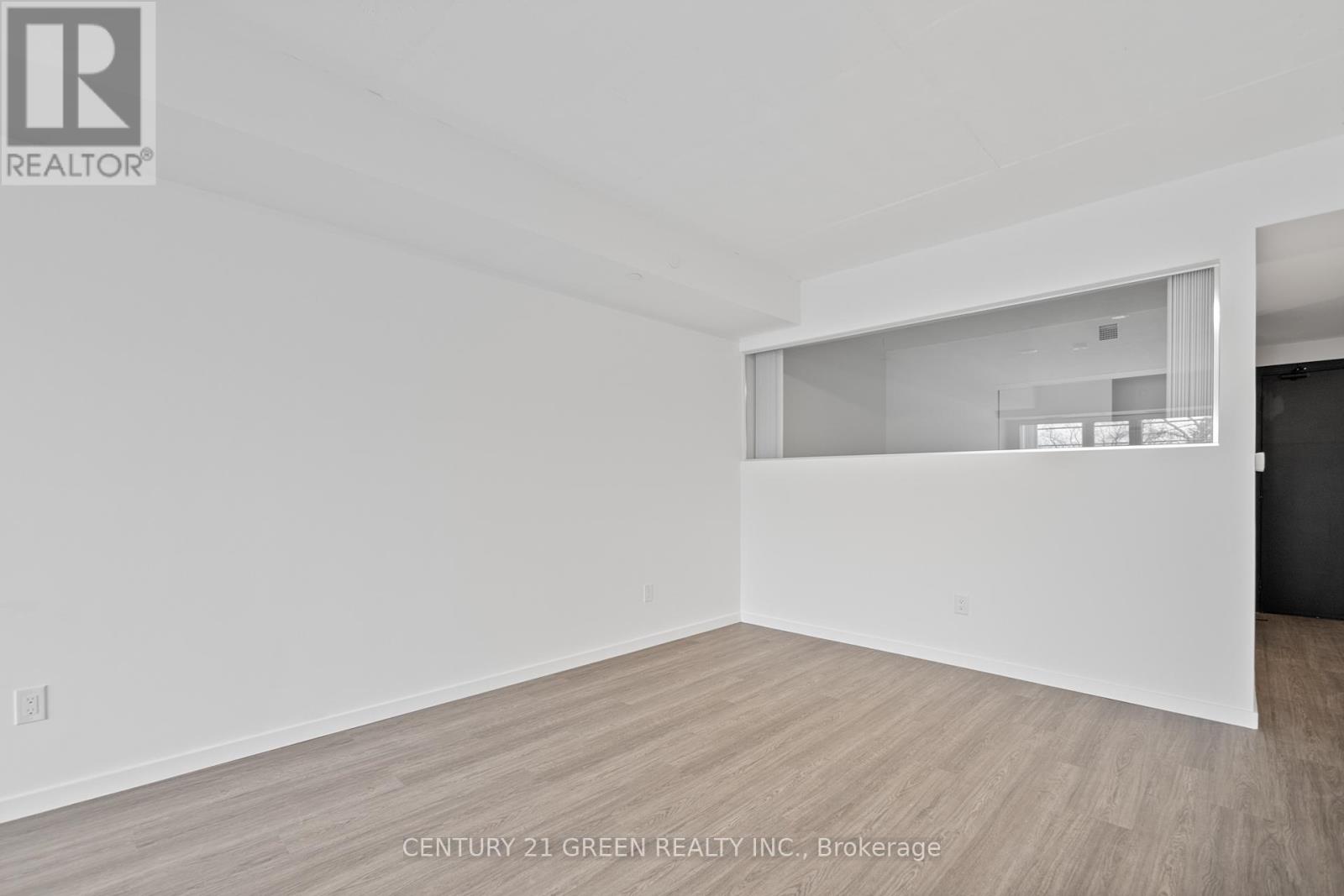216 - 689 The Queensway, Toronto, Ontario  M8Y 1L1 - Photo 27 - W13461182