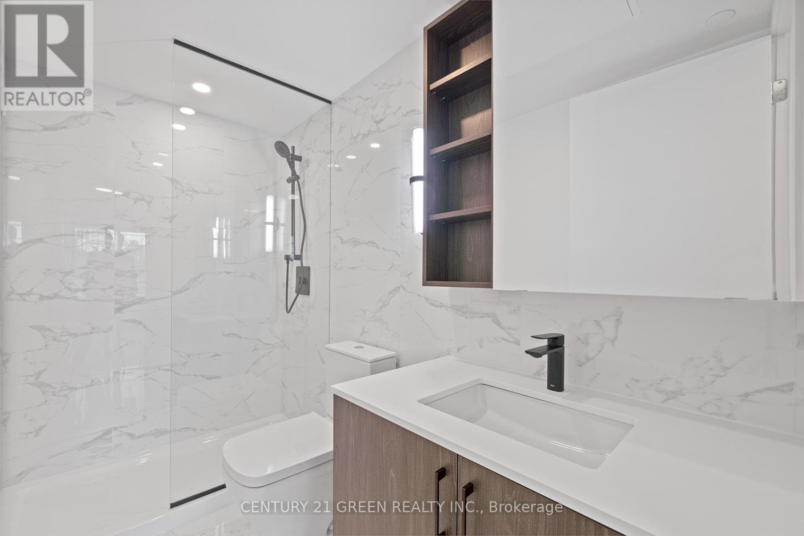 216 - 689 The Queensway, Toronto, Ontario  M8Y 1L1 - Photo 34 - W13461182
