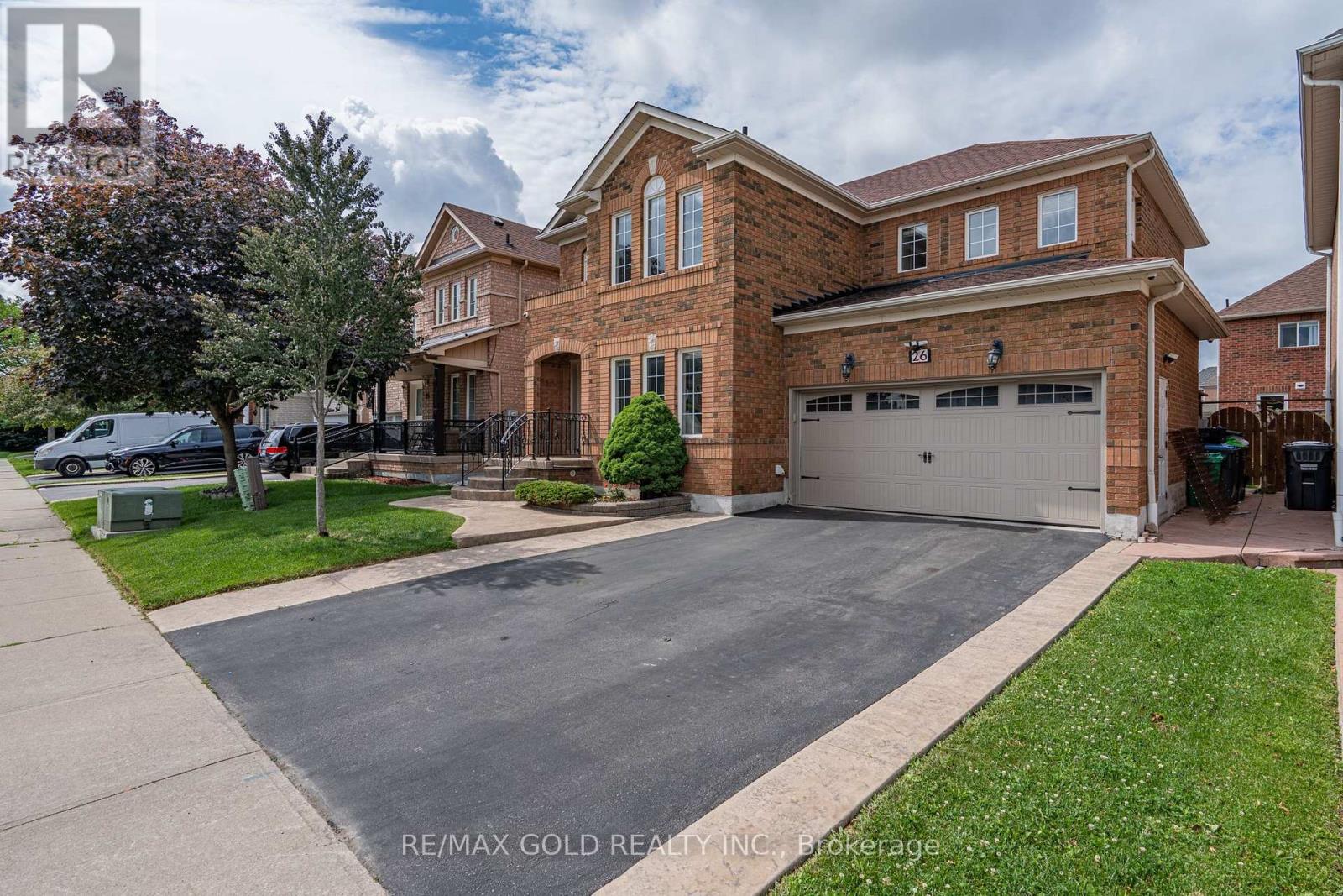 26 WILDHORSE LANE, Brampton, Ontario